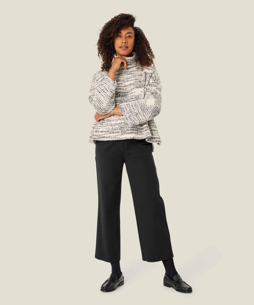 Fuchsia Strikkegenser, Black