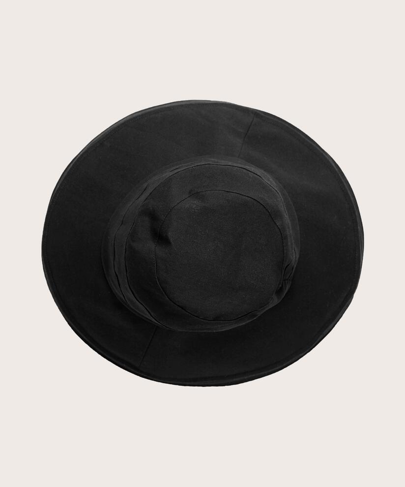 AUDREY HATT, Black