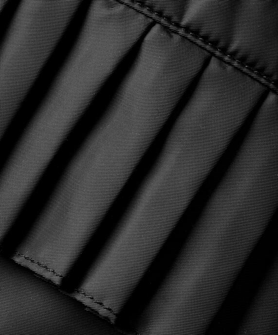 Runnika Veske, Black