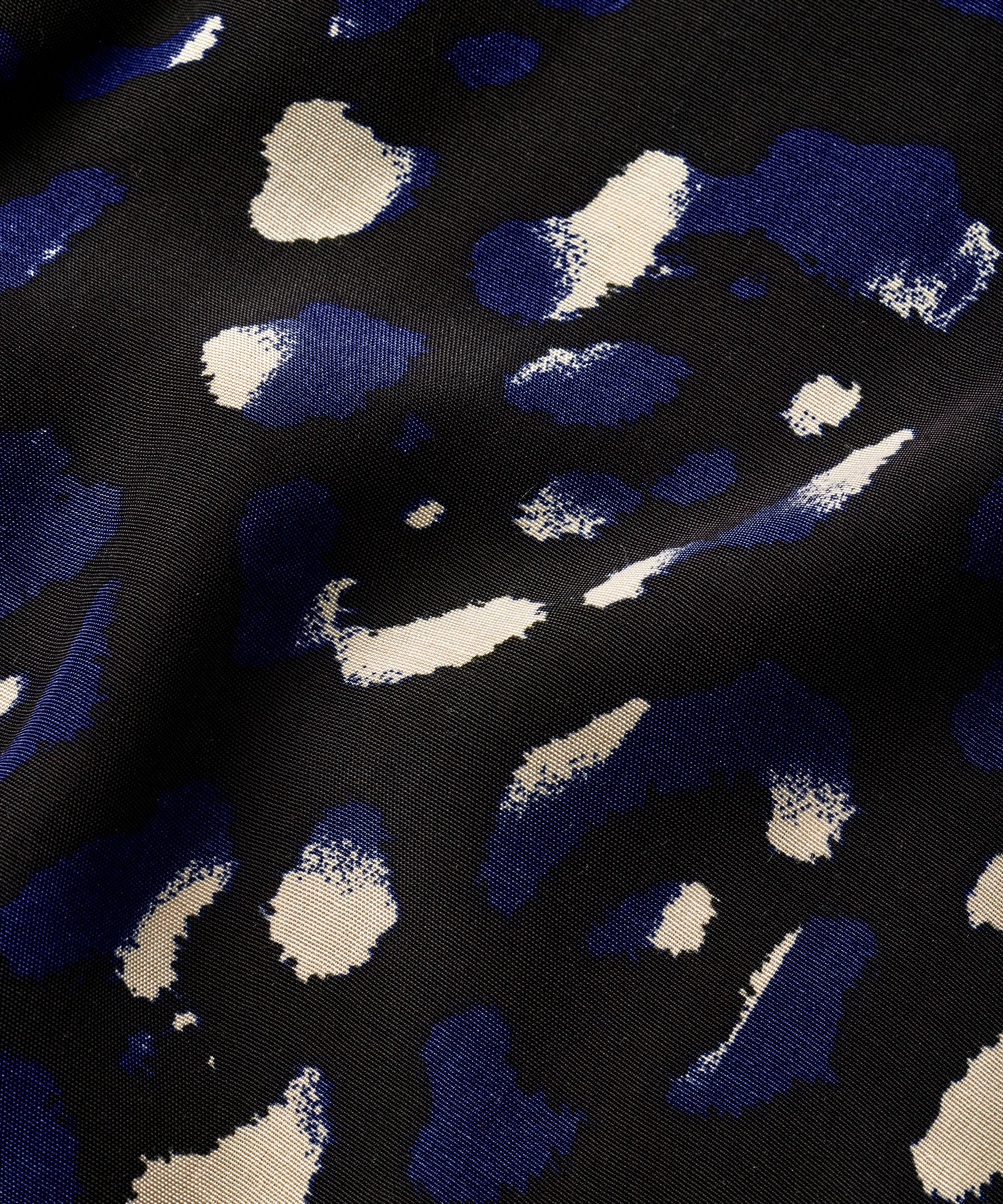 Benika Topp, Medieval blue