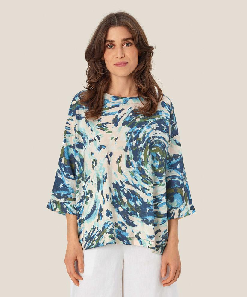 Becca Topp, Cendre Blue