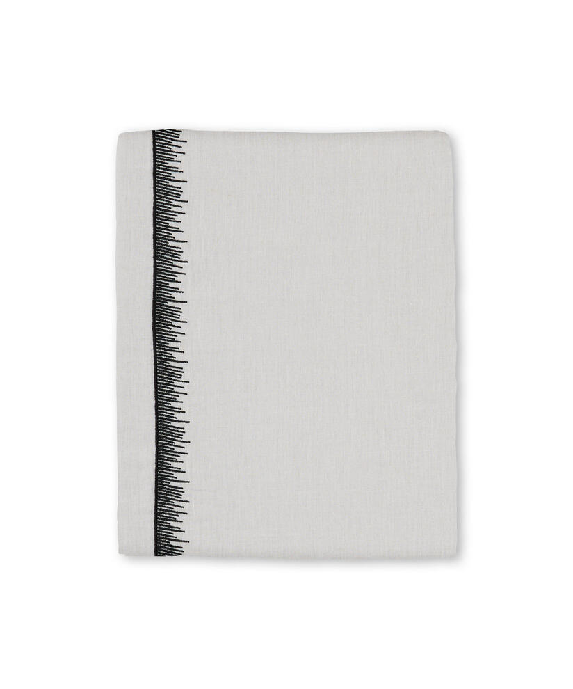 AMANDA SKJERF, Whitecap