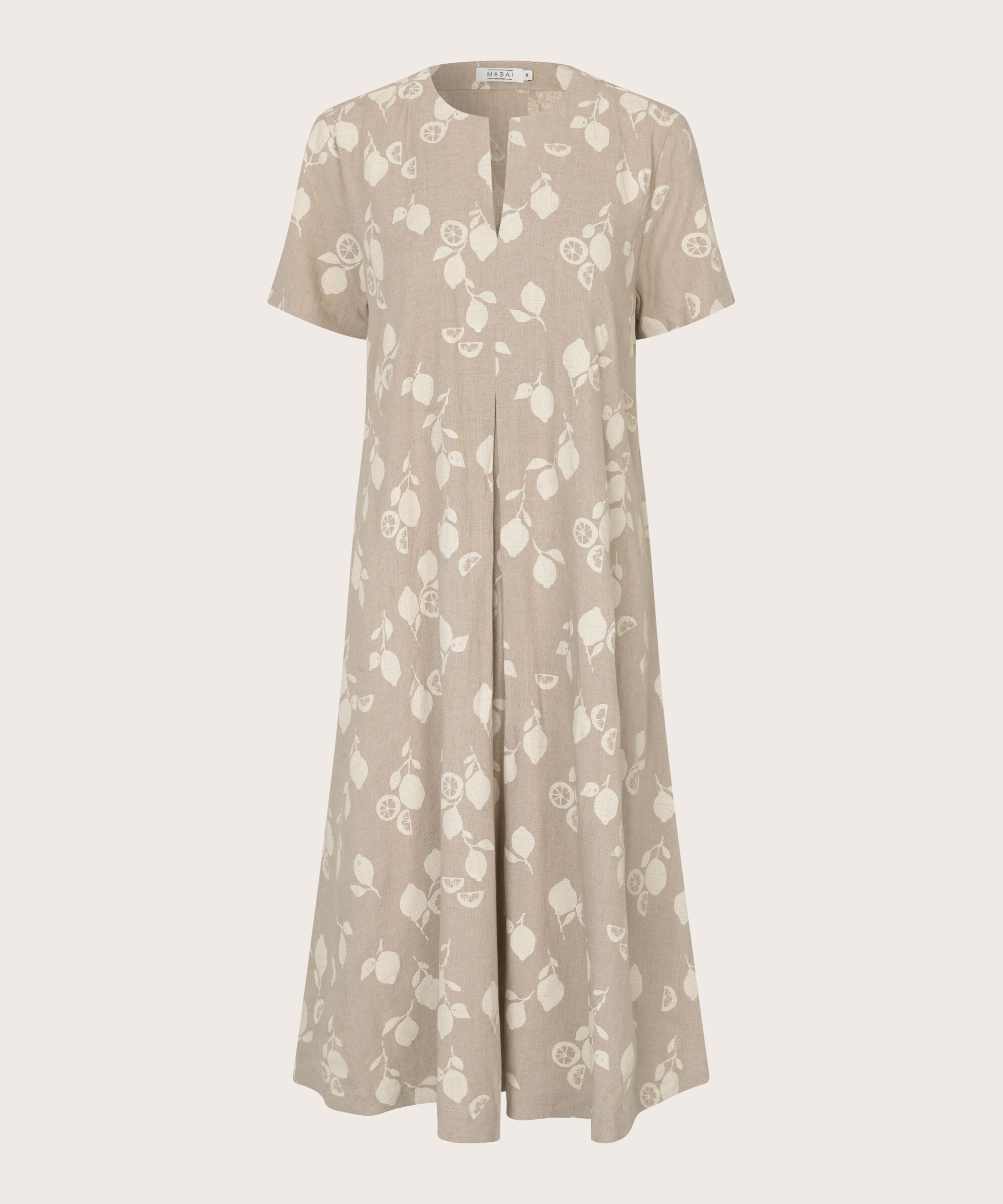 Nipani Kjole, Natural