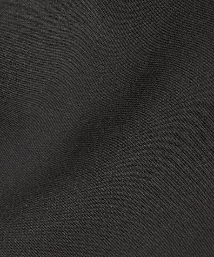 Tyni Kåpe, Black