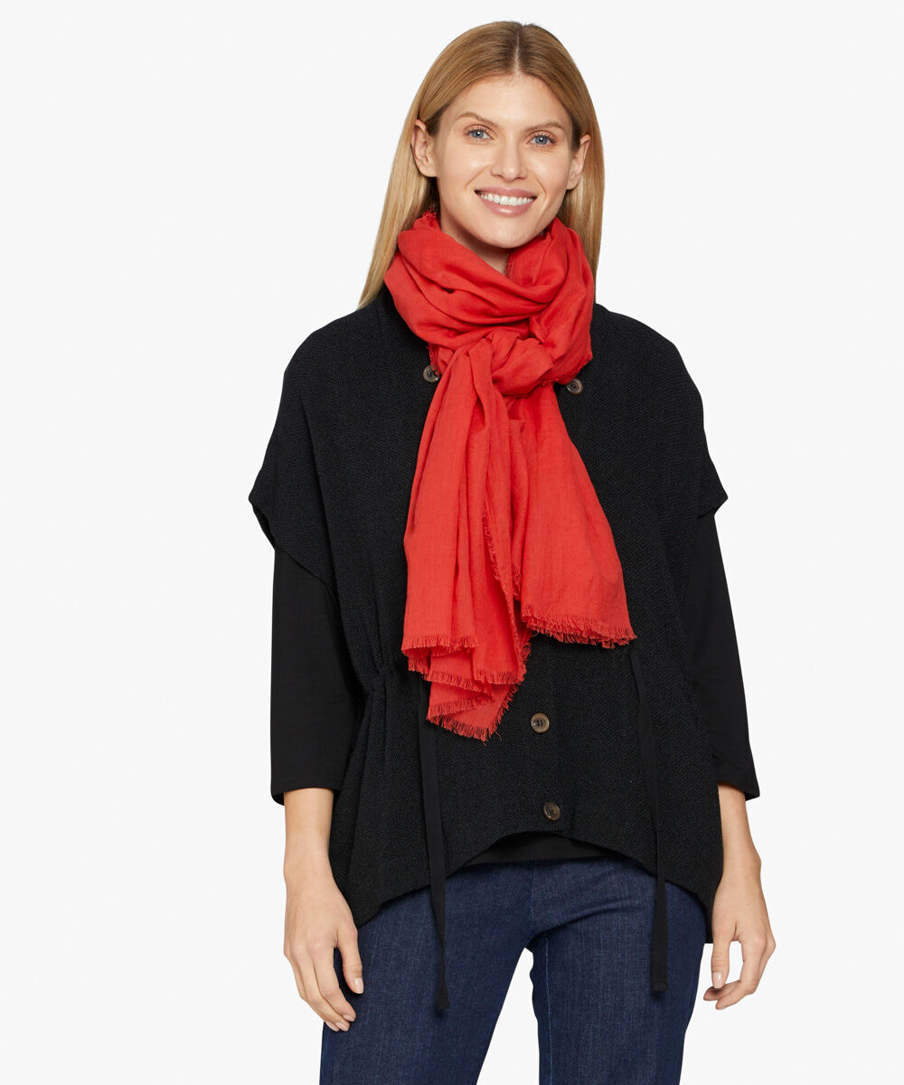 Ava Skjerf, Valient Poppy