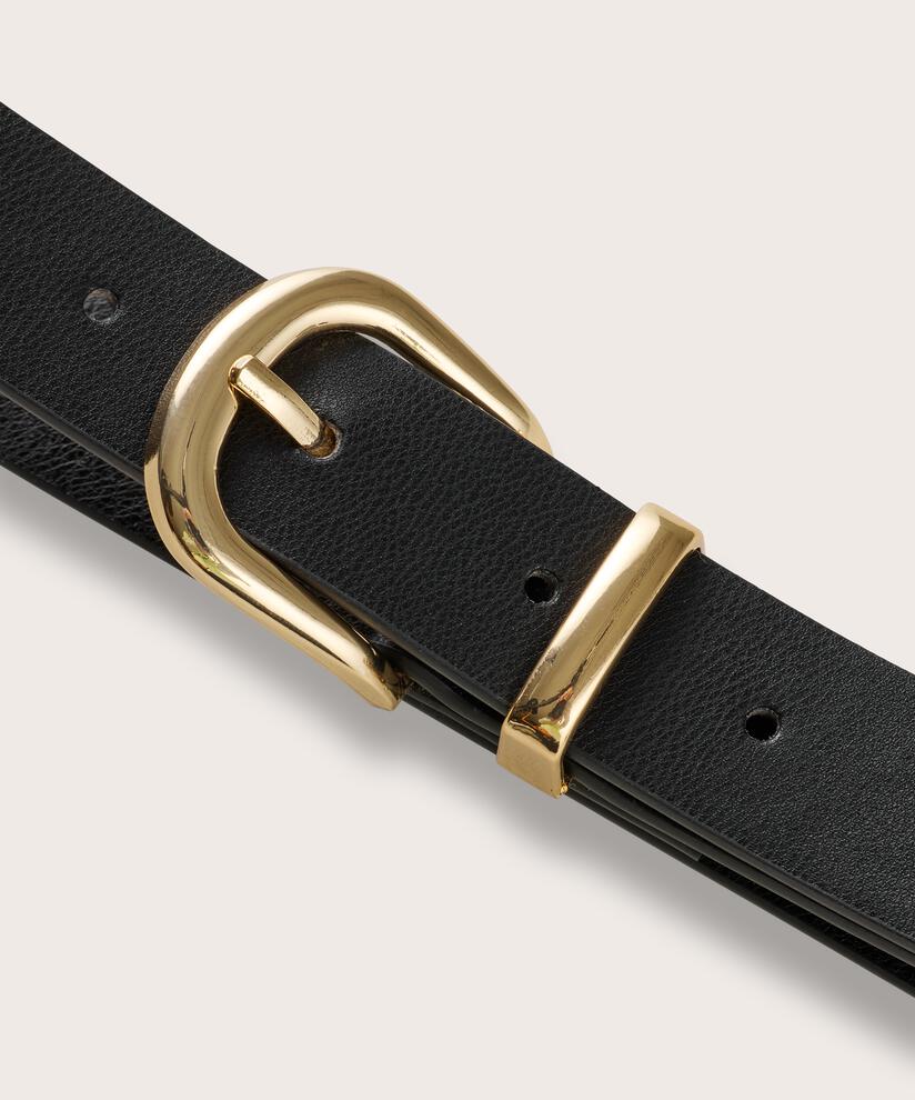 Rivela Belte, Black
