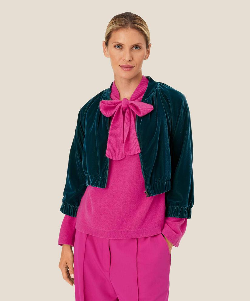 Jabine Jakke, Reflect Pond