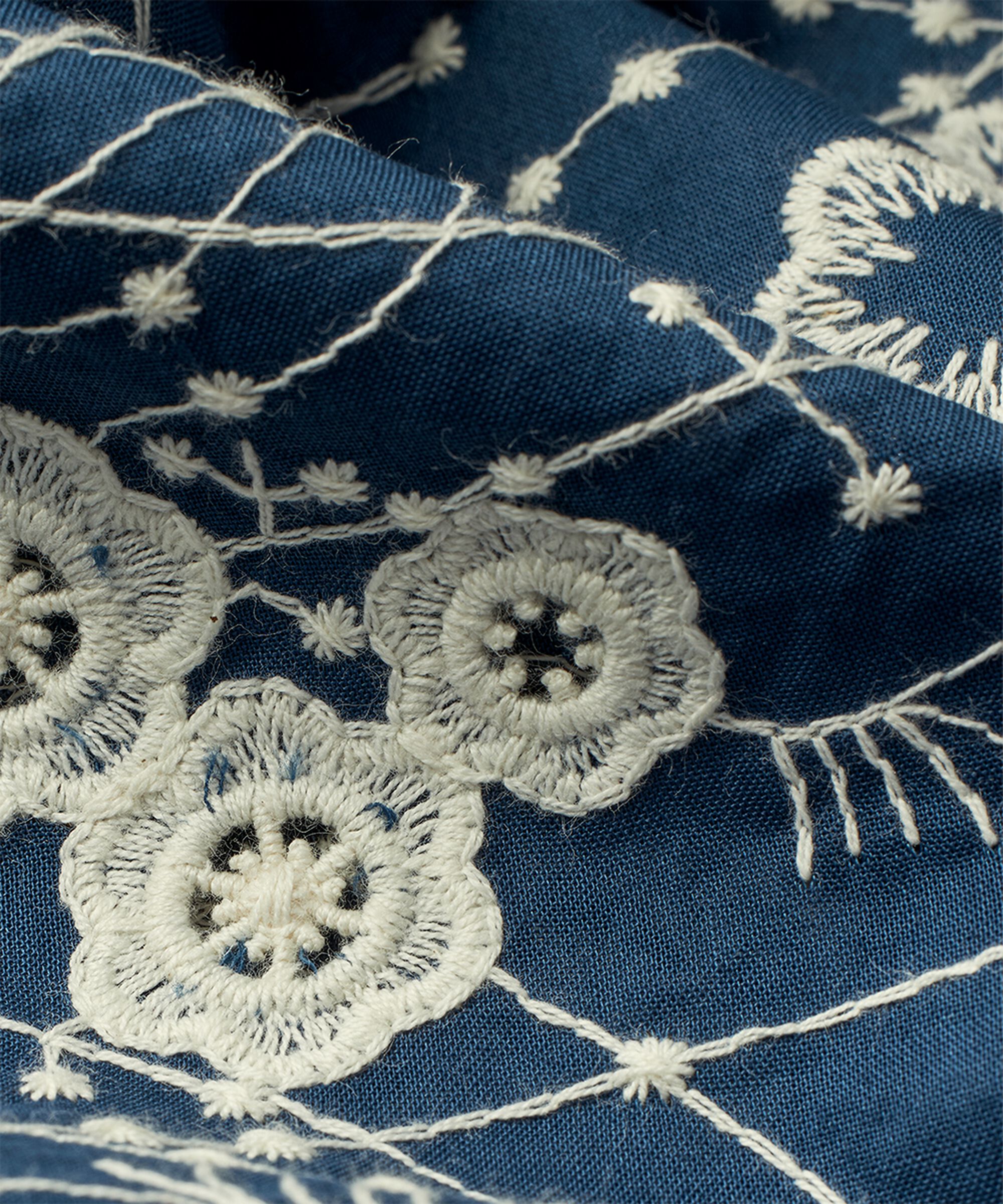 Dixie Topp, Sargasso Sea