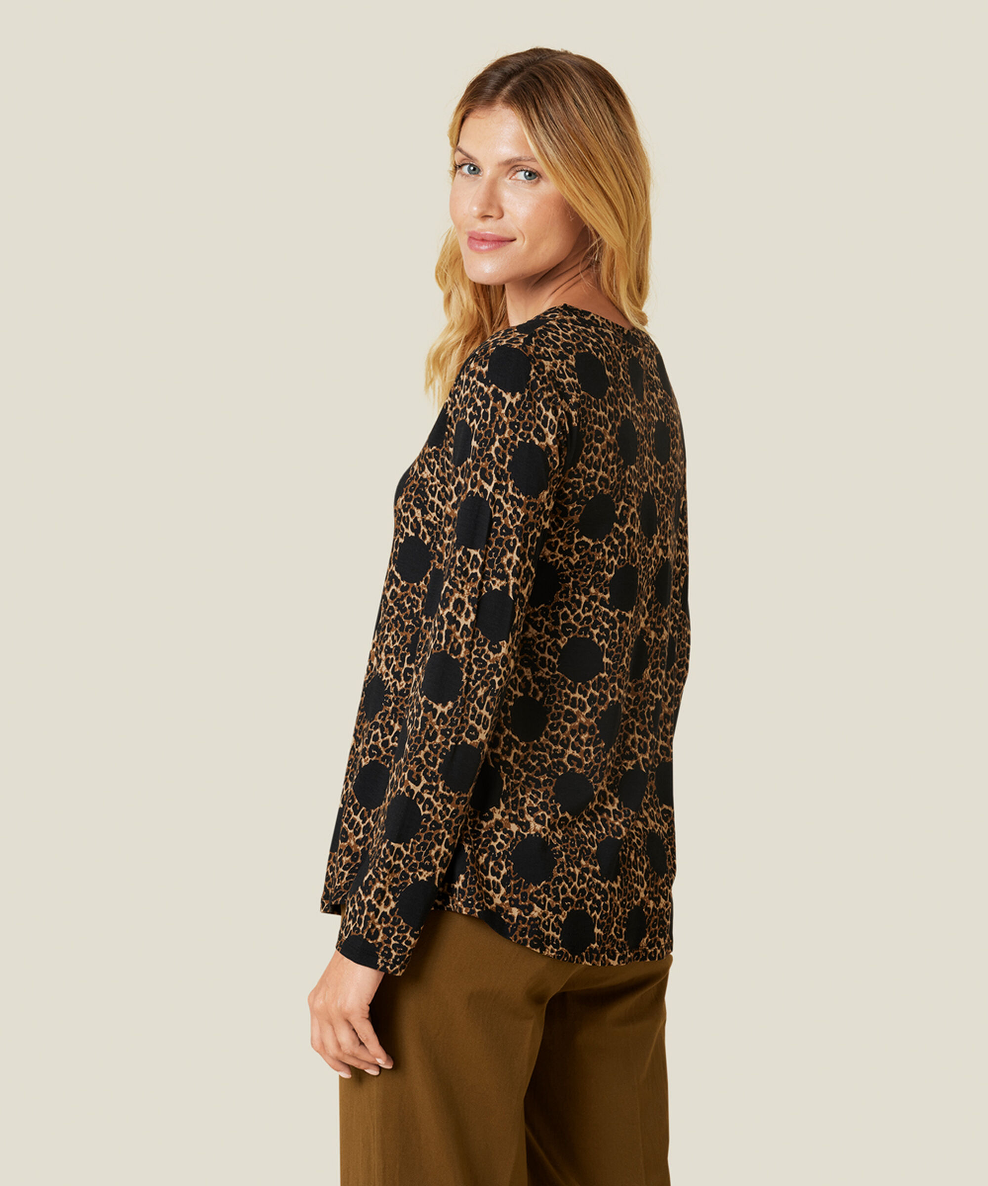 BADISNA JERSEY TOPP, Monk's Robe