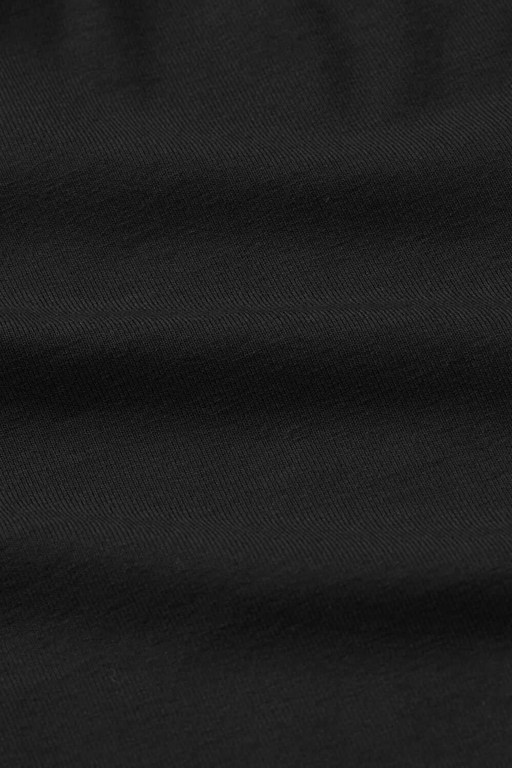 Sari SKJ&Oslash;RT, Black