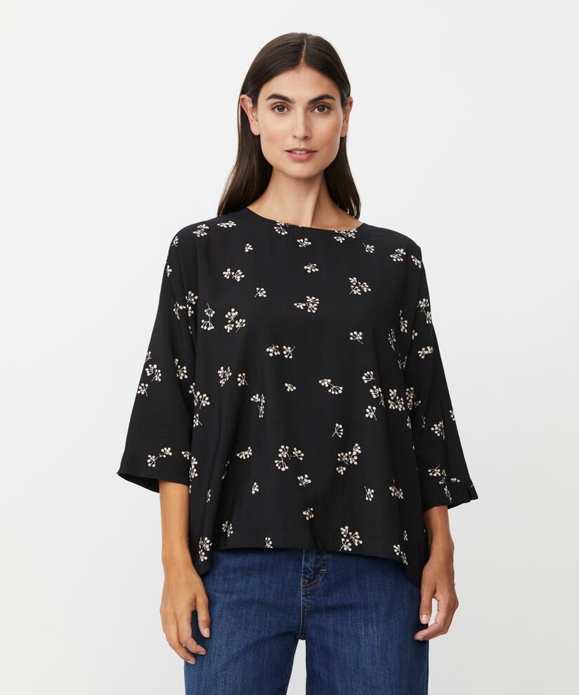Becca Topp, Black