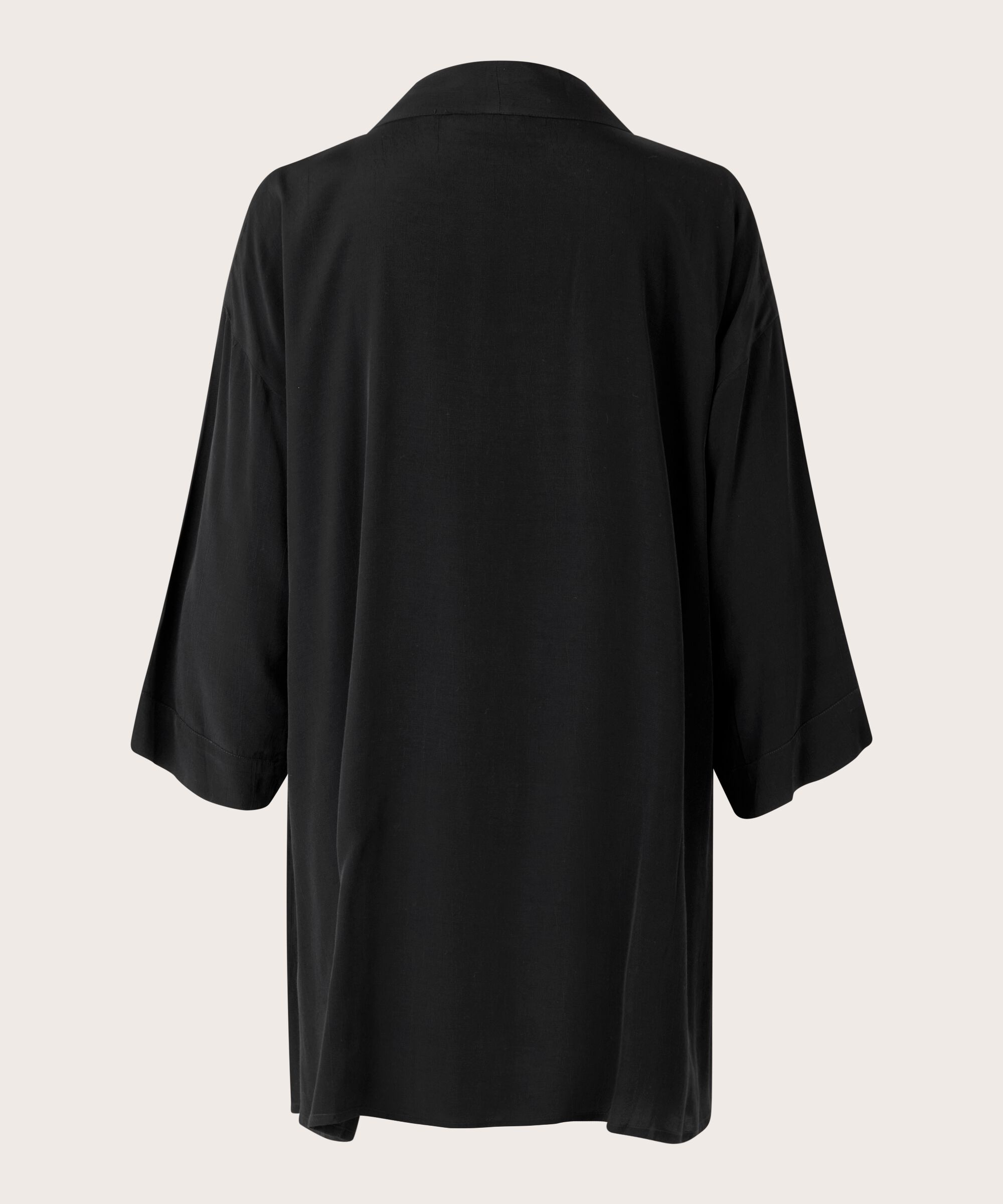 Josslyn Jakke, Black