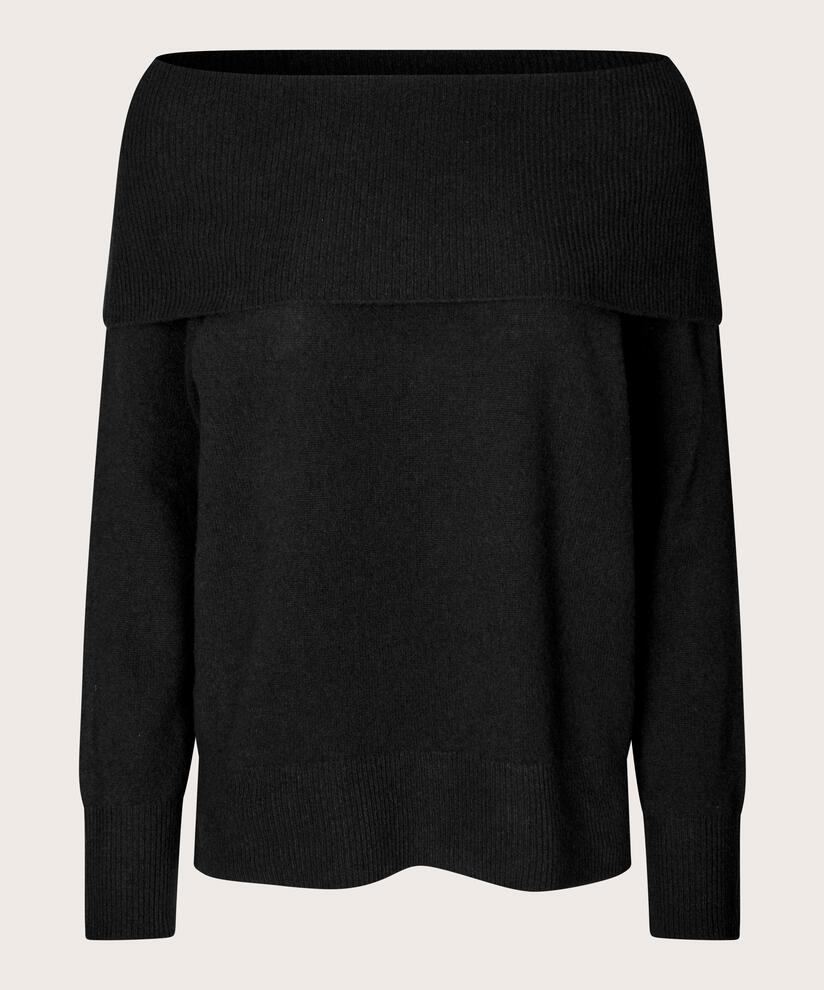Floraia Ullgenser, Black