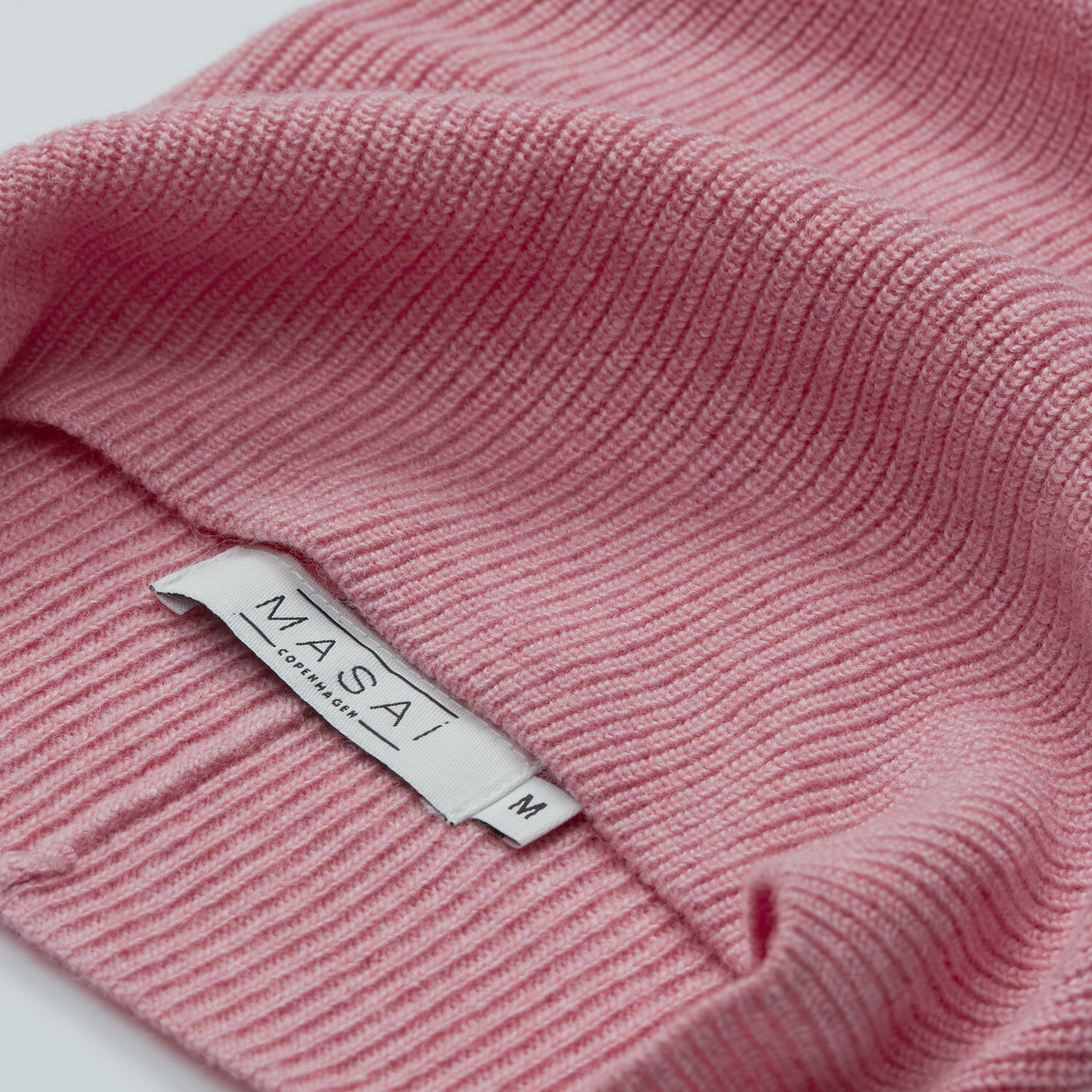 ALDA HATT, Chateau Rose