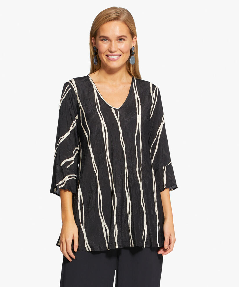 BETSY TOPP, Black