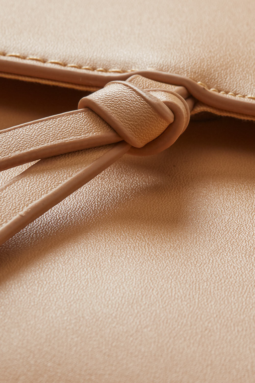 RALIA VESKE, Natural