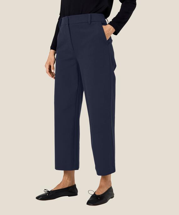 Petia Bukse, Navy