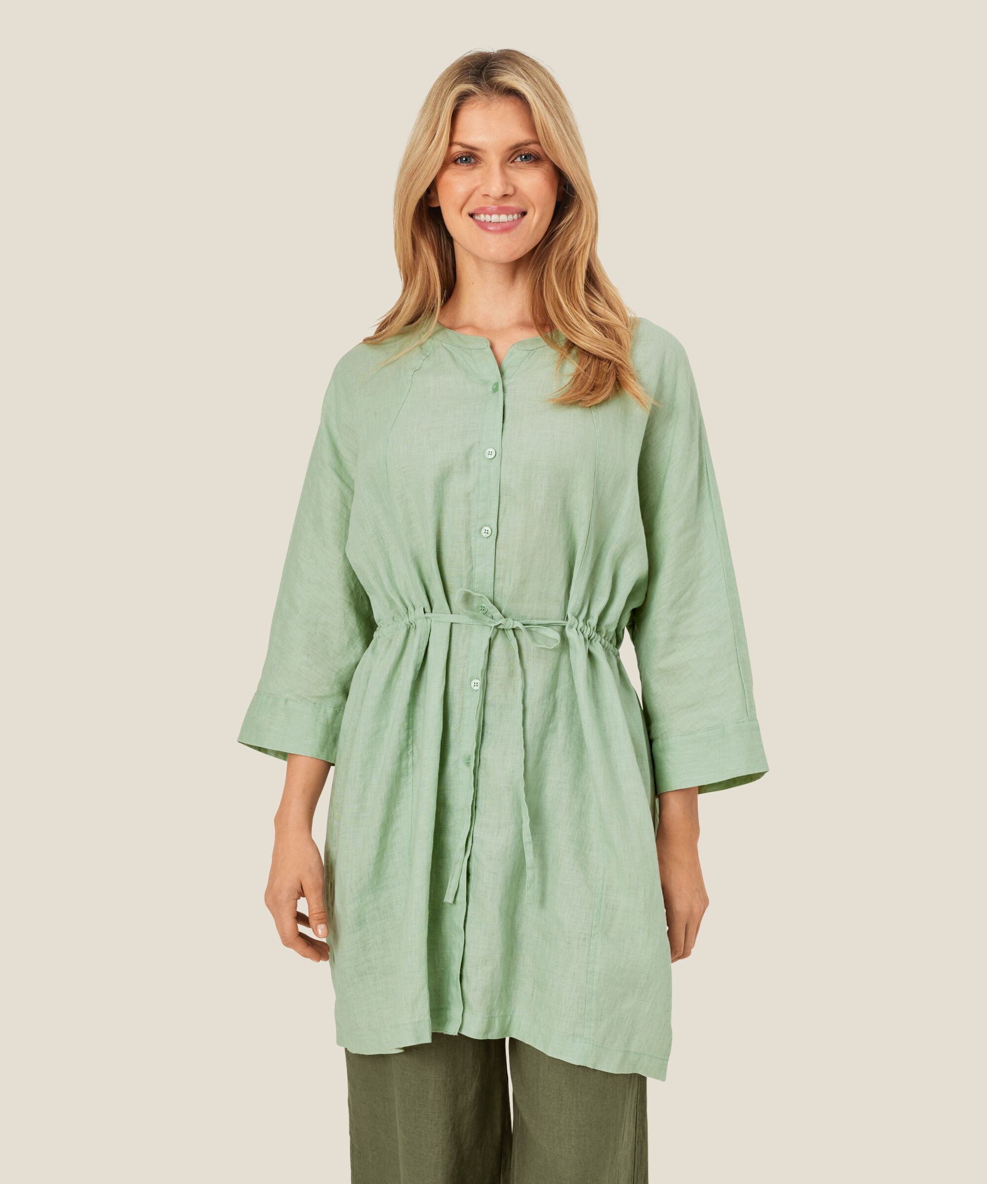 Irmelin Skjorte, Frosty Green