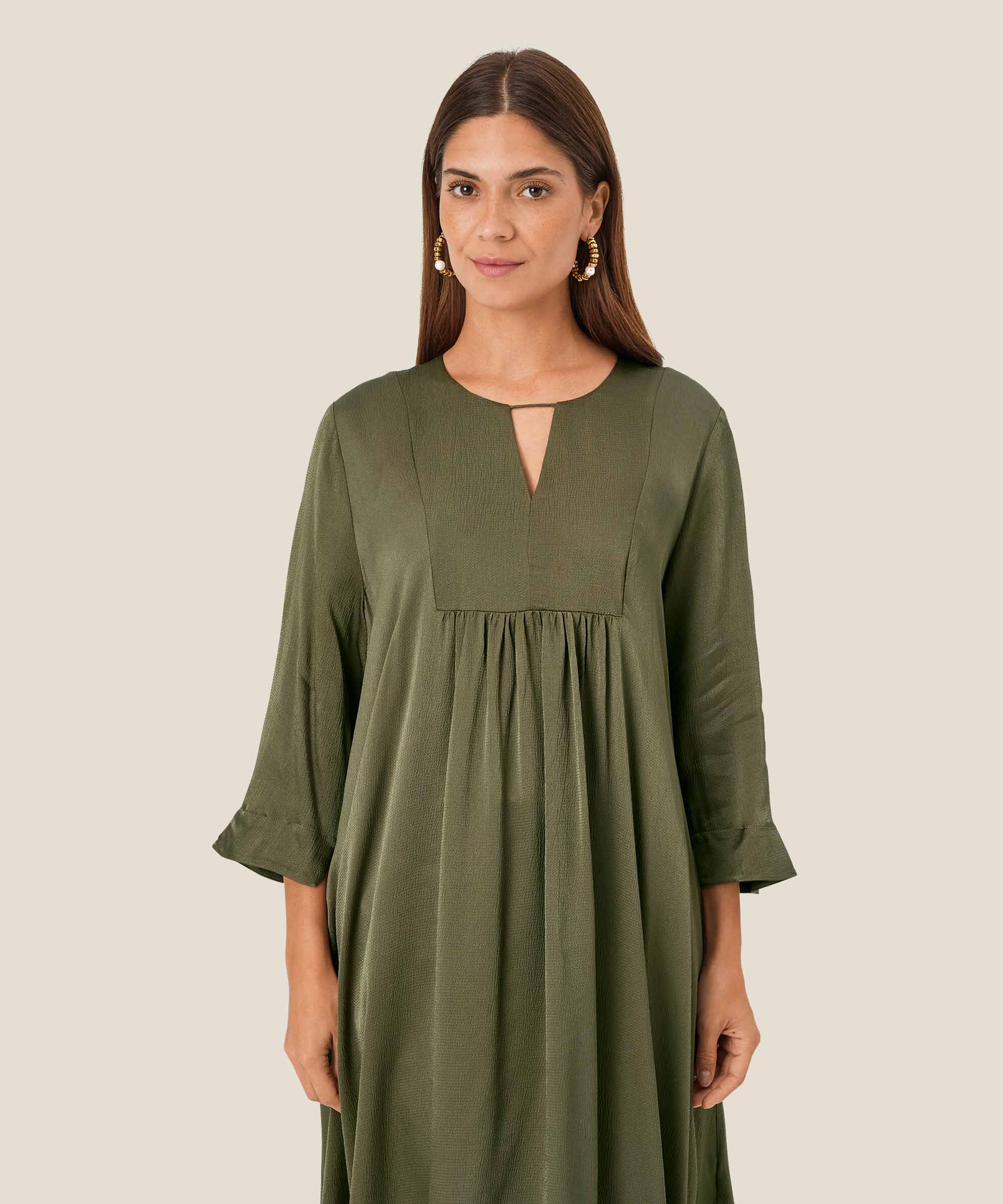 Rue Øreringer, Gold