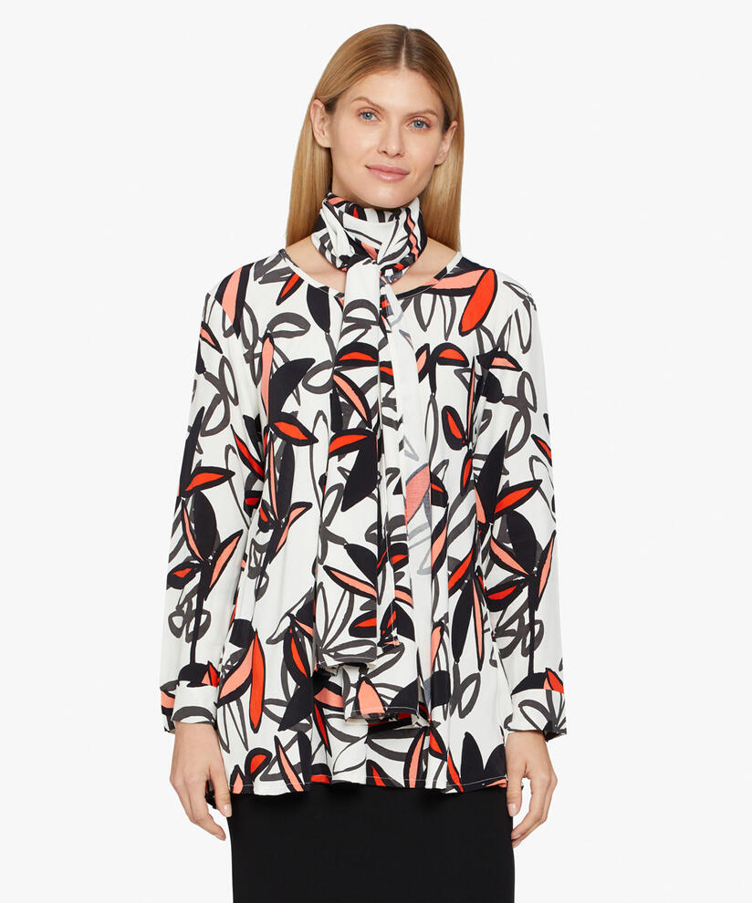 DANITA TOPP, Valient Poppy