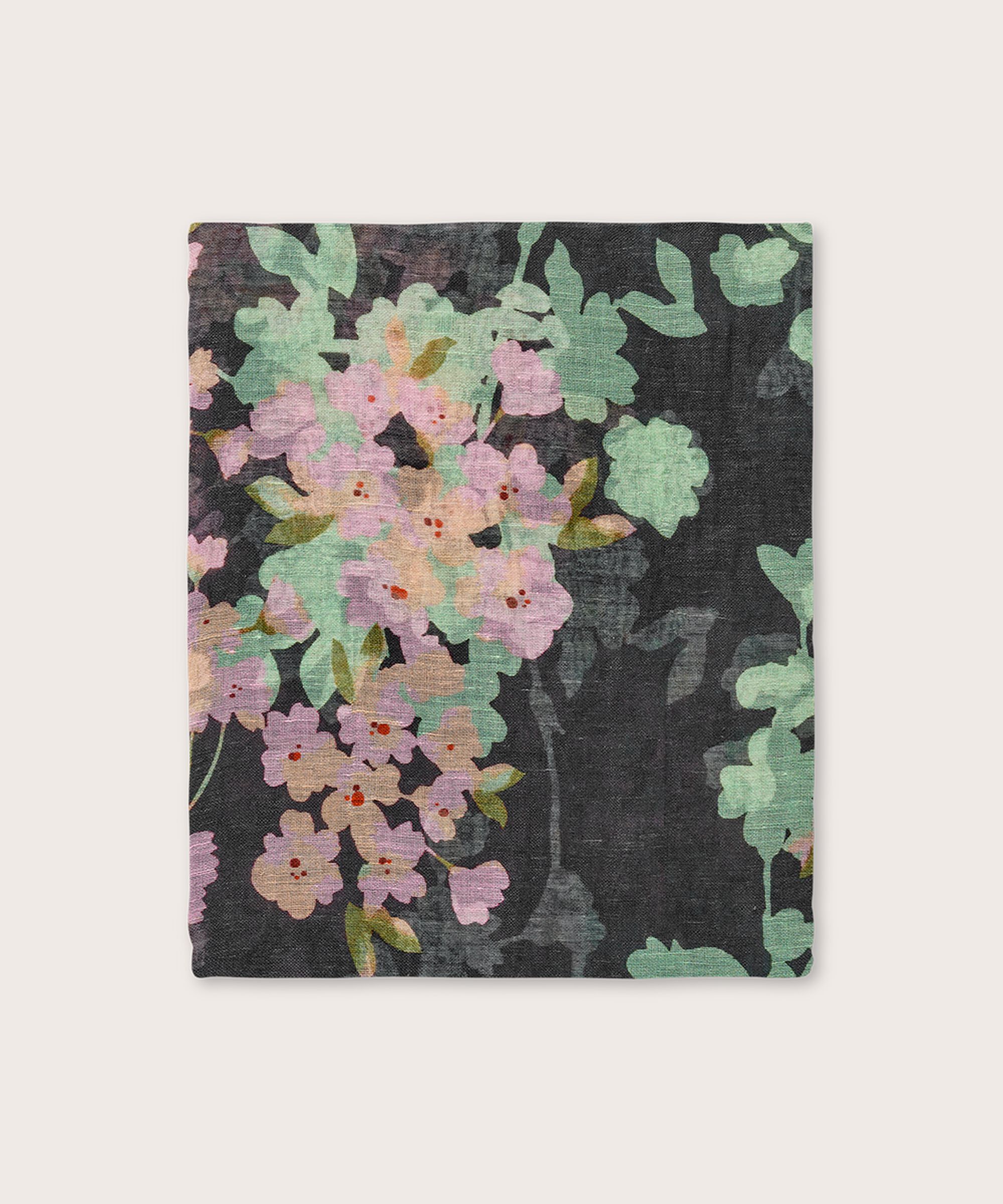 Adisa Skjerf, Pink Lady