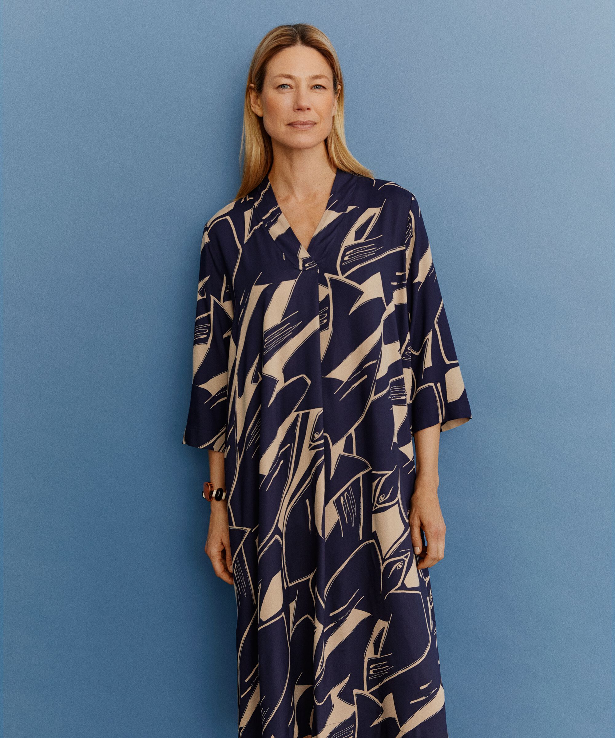 Nasiso Kjole, Navy Blazer