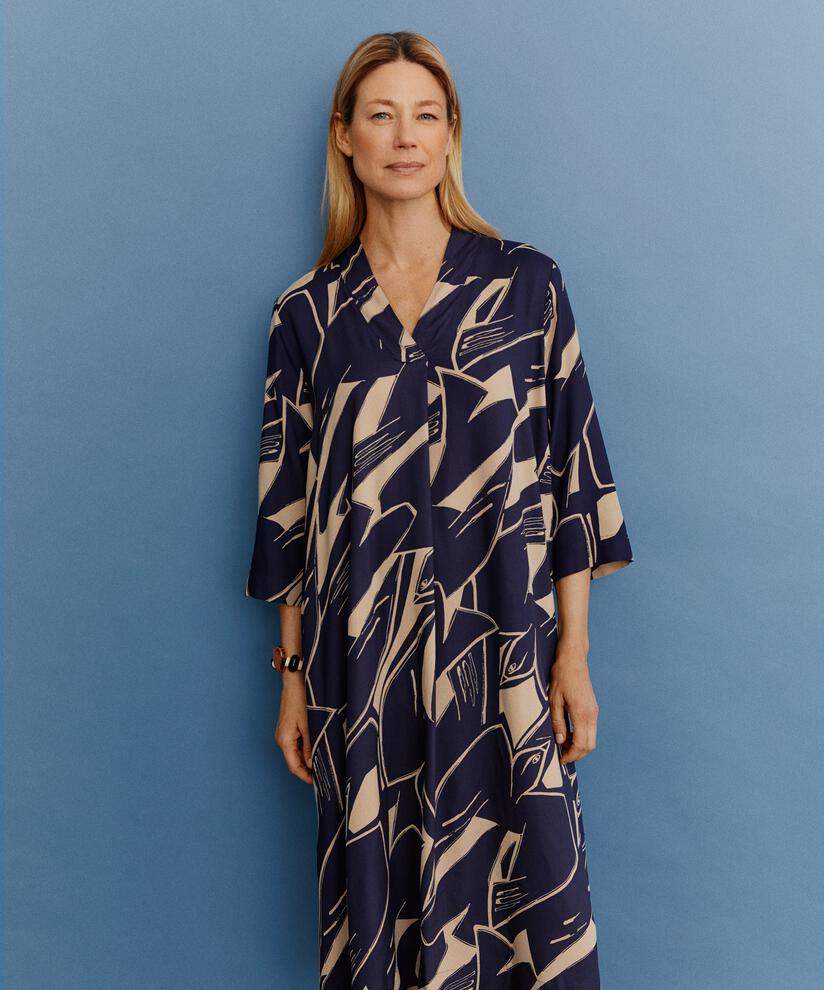 Nasiso Kjole, Navy Blazer