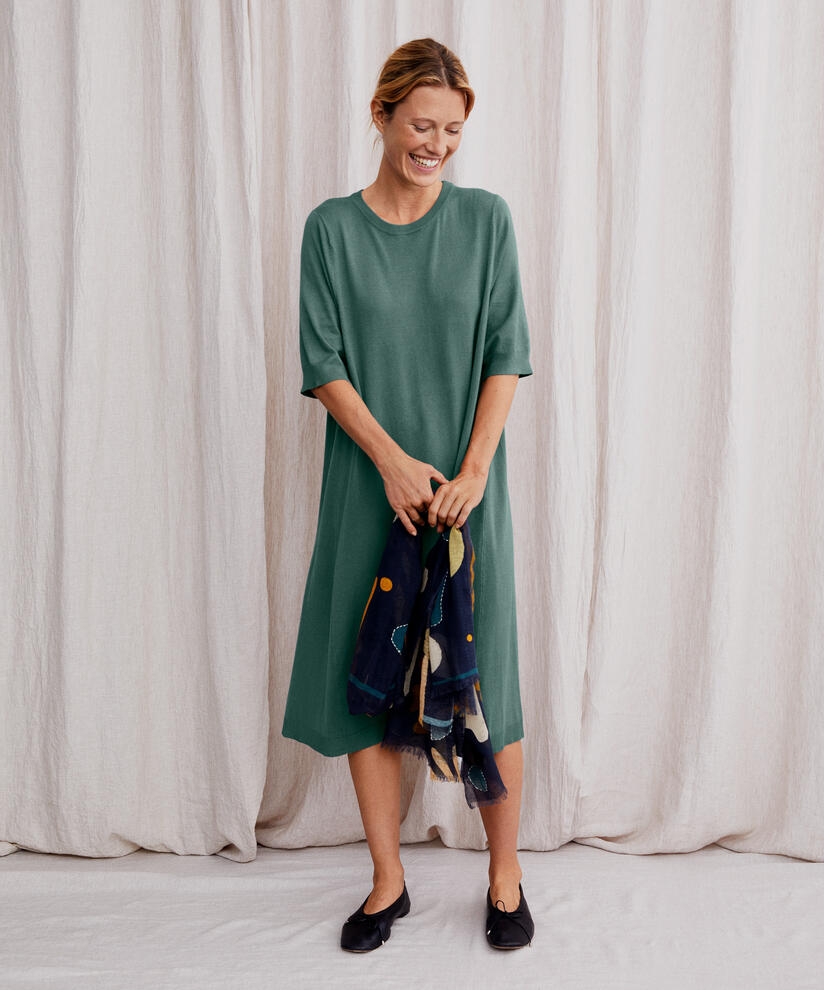 Nota Kjole, Balsam Green