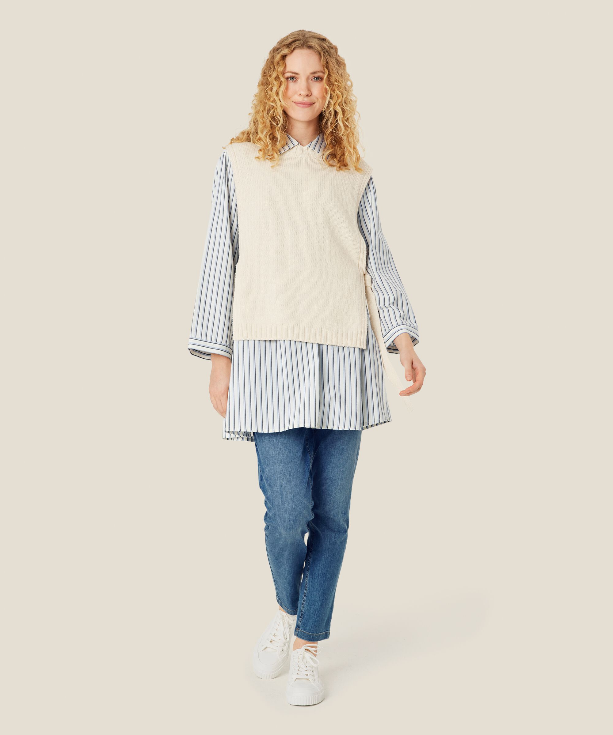 Fumiko Strikket Vest, Whitecap