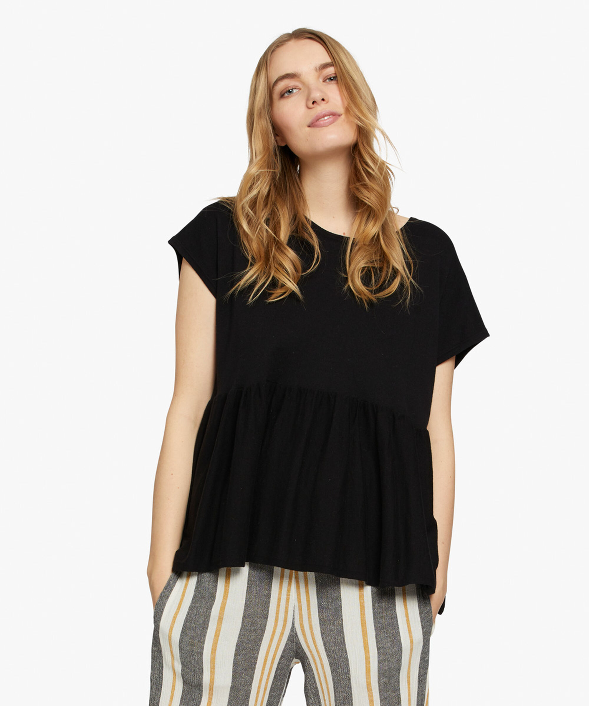 FARIHA TOPP, Black