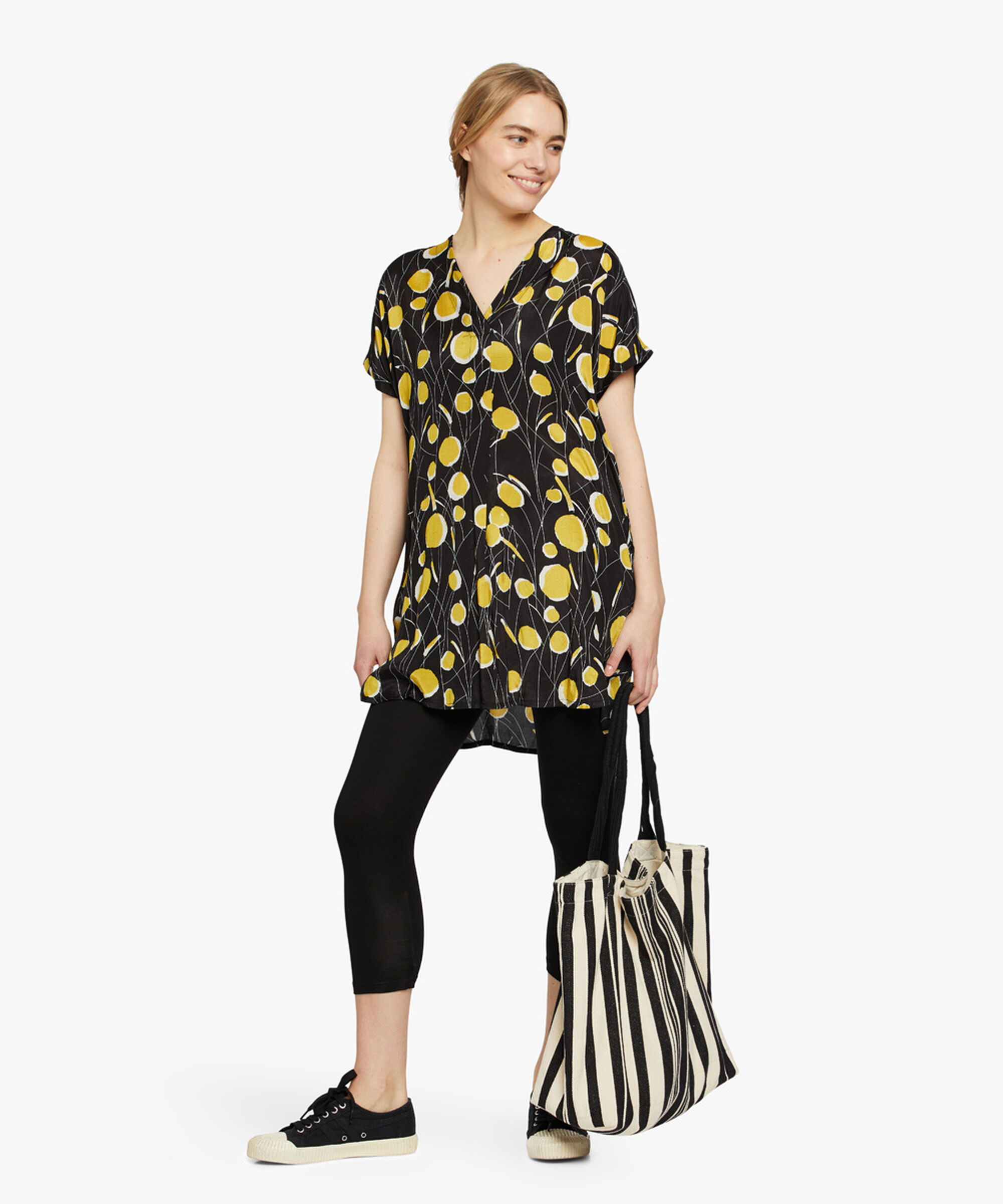 HEDDA TUNIKA, Sauterne