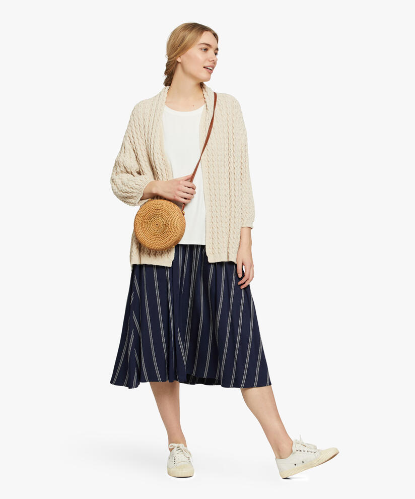 LANATA CARDIGAN, Whitecap