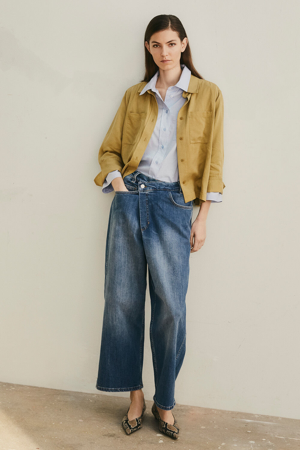 Inareth skjortejakke - Fennel Seed, Ivra skjorte - Zen Blue, Pyralith Denim Bukse - Medium Denim