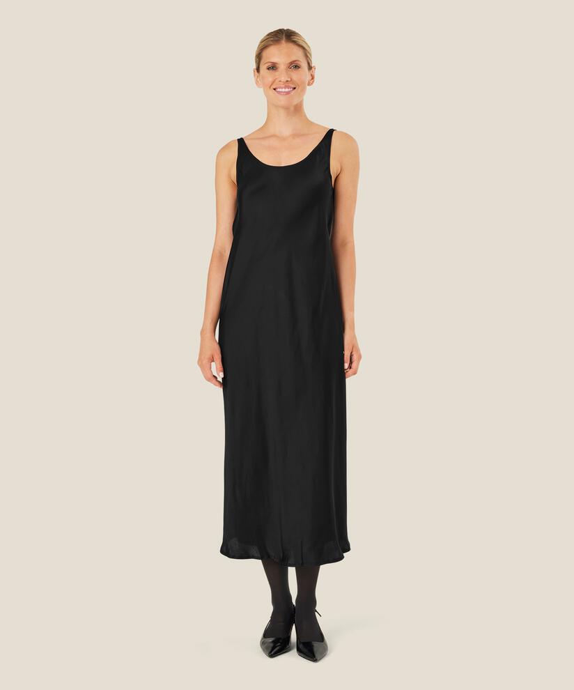 Odell Kjole, Black
