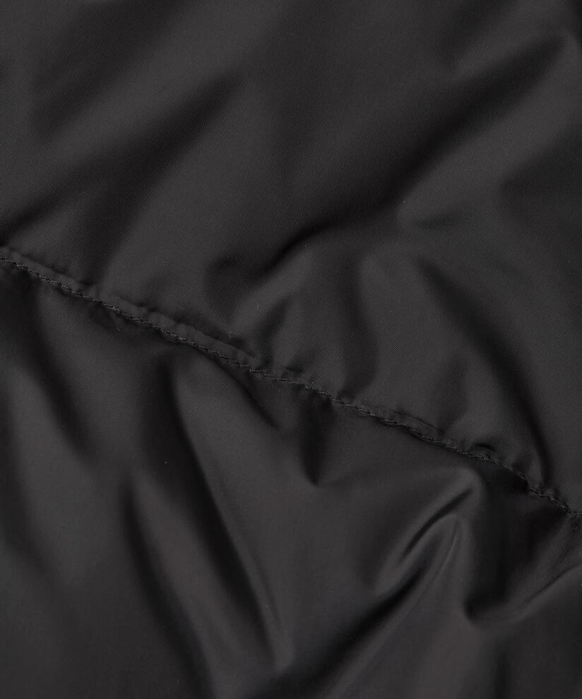 Tae Dunjakke, Black