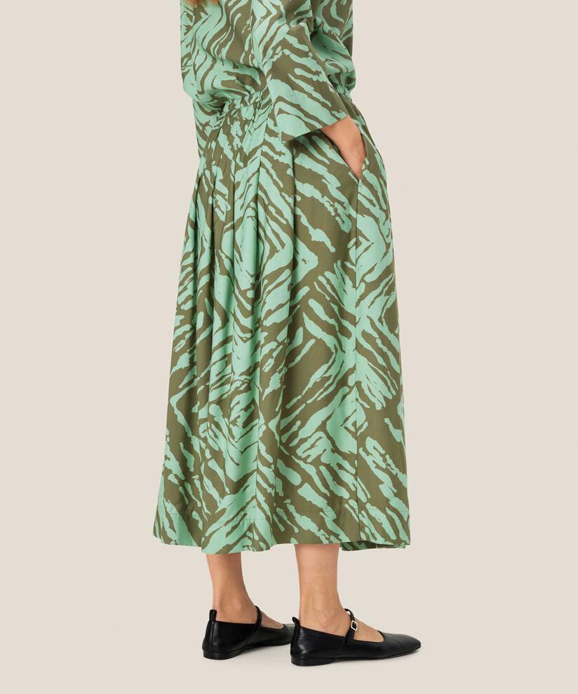 Siffan Skjørt, D. Lichen Green