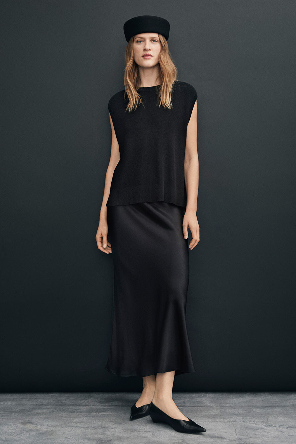 Fabel Topp - Black, Riondra ull Hatt - Black, Solviera skj&oslash;rt - Black