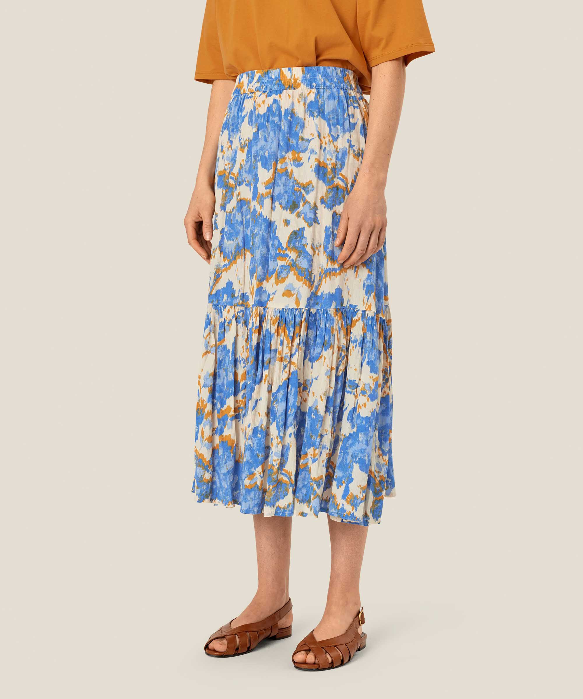 Signe Skjørt, Nebulas Blue