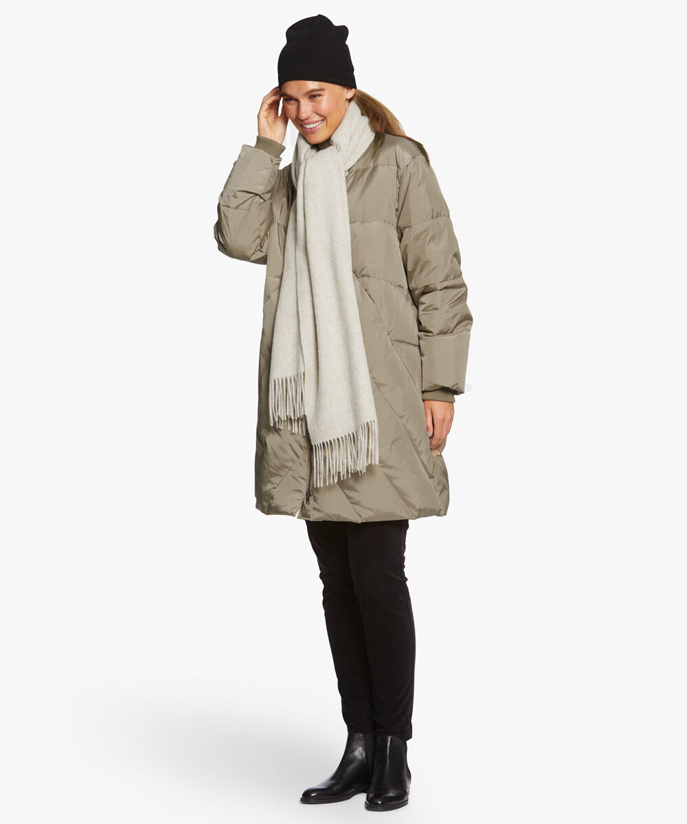 Anna Skjerf, L beige mel