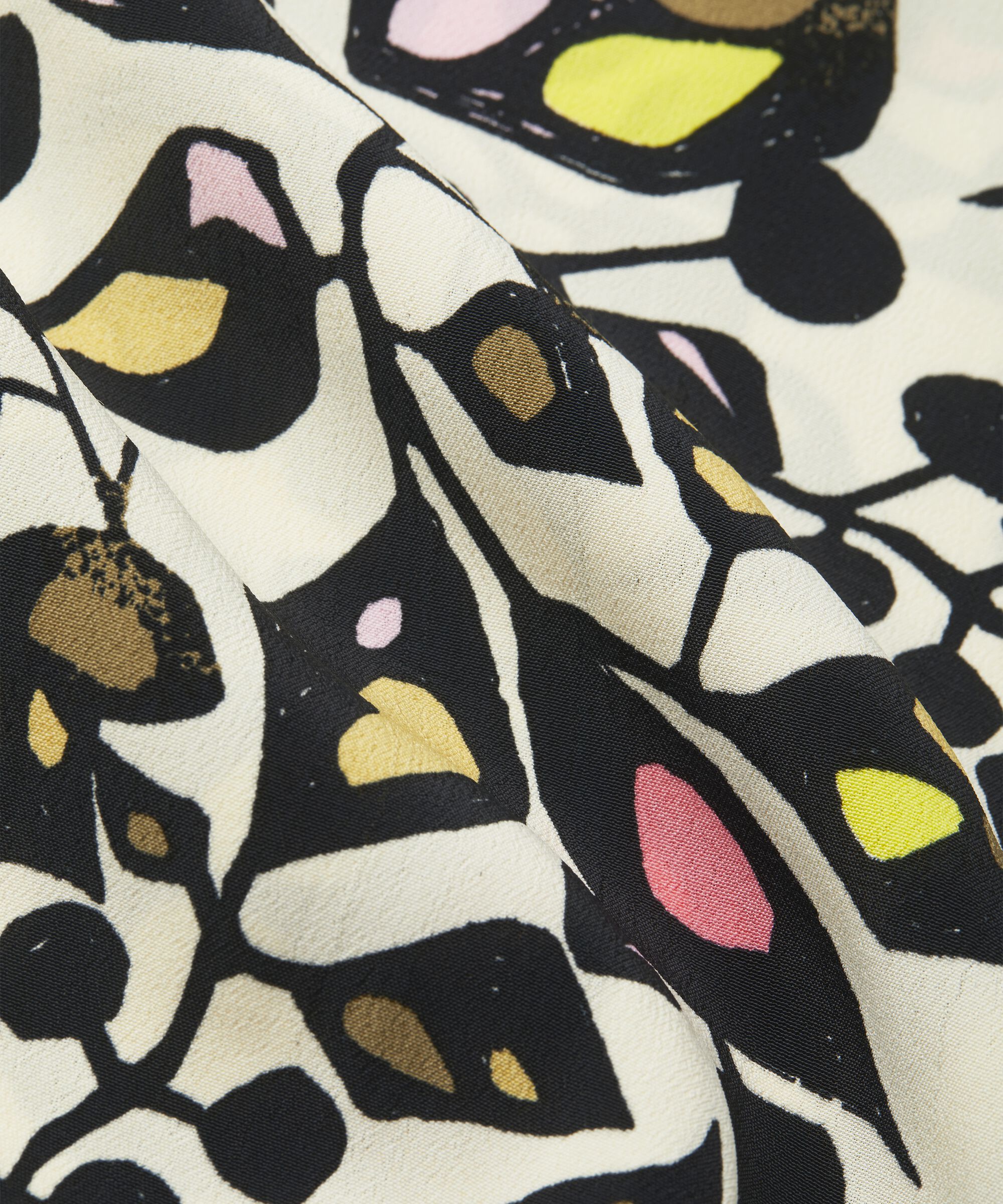 Idana Skjorte, Capers