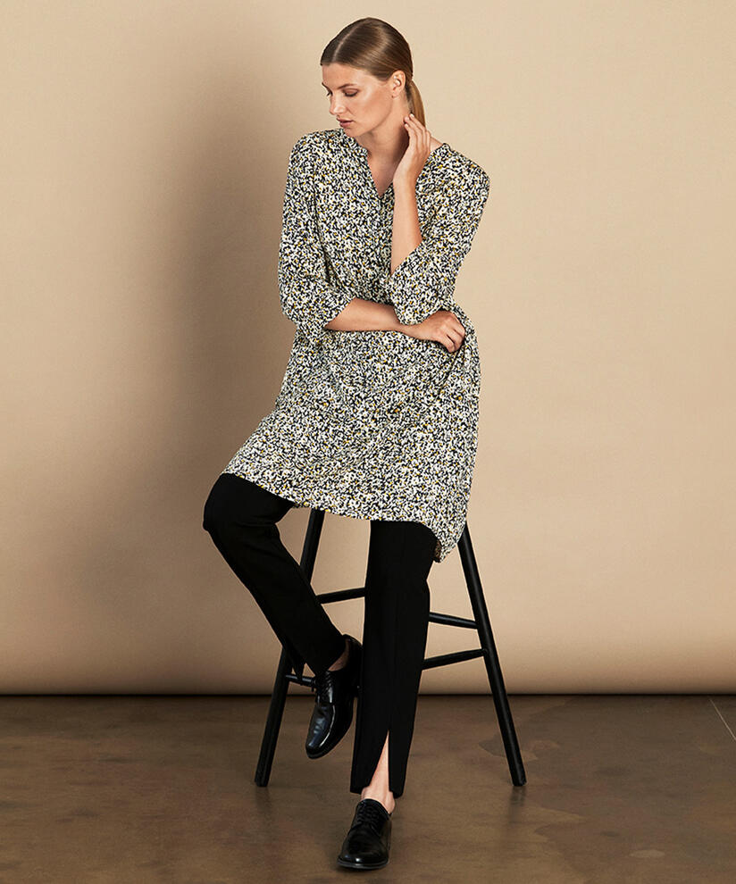 NATALIA KJOLE, Oil Yellow