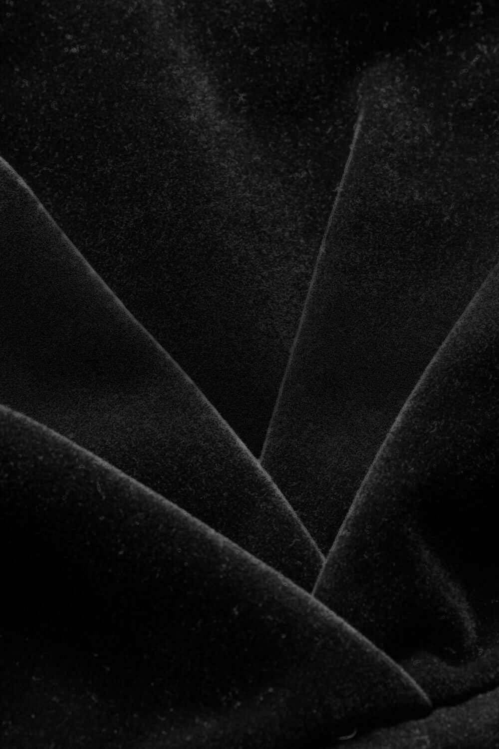 ROSELYNN VELURCLUTCH, Black