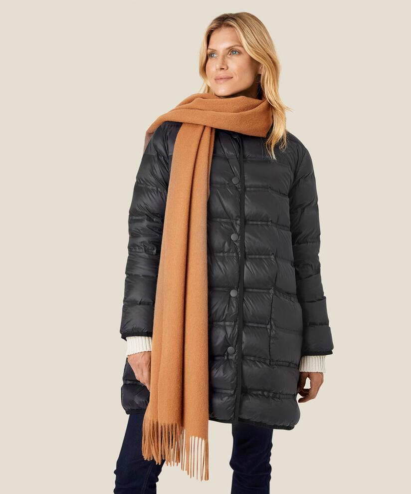 Anna Skjerf, Tobacco Brown