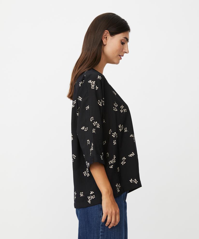 Becca Topp, Black