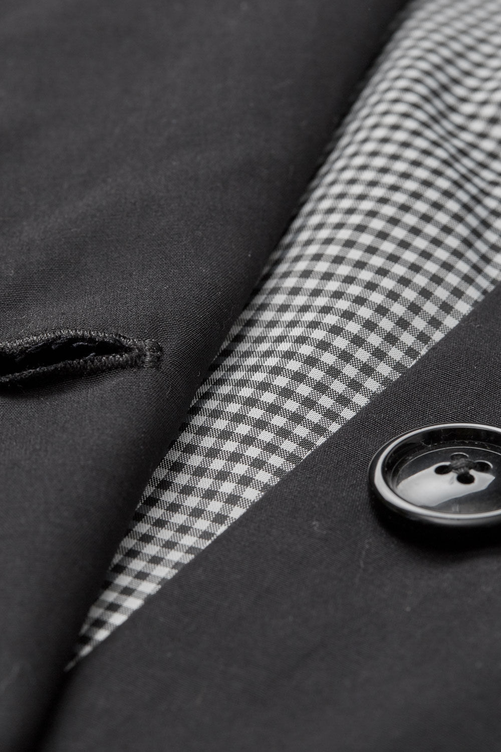 Teresa K&aring;pe , Black