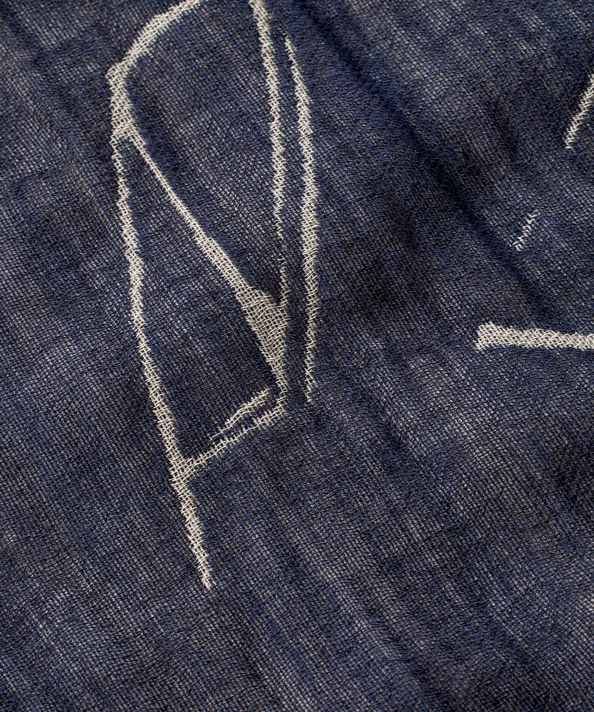 Astali Skjerf, Navy Blazer