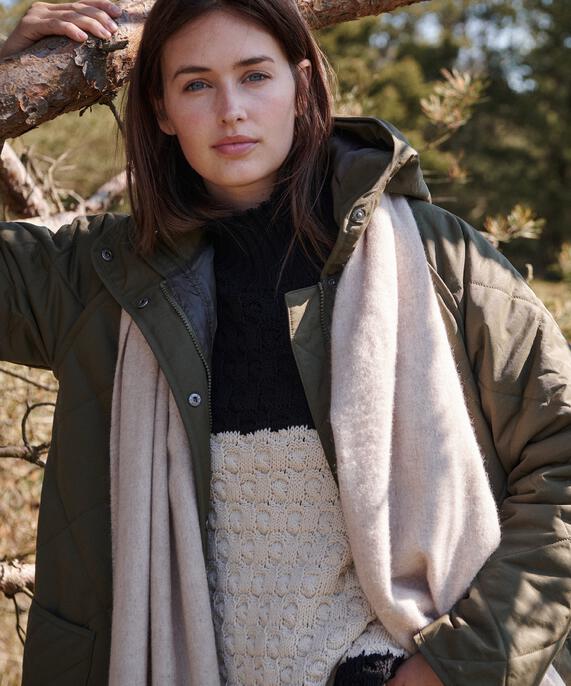 Anna Skjerf, L beige mel