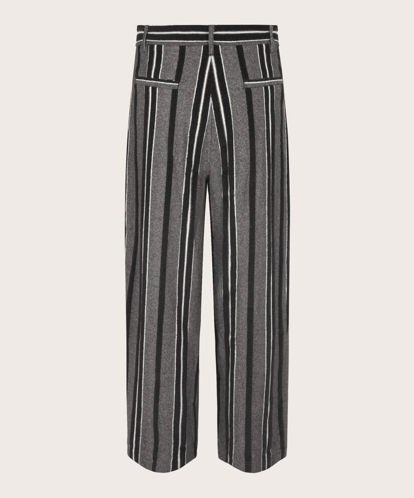 Piedad Bukse, Black