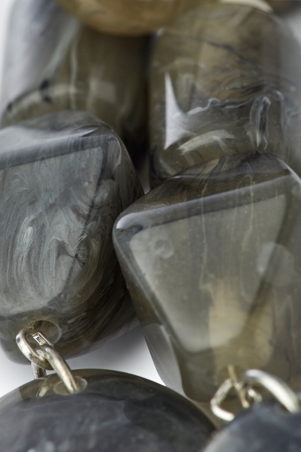 ROONA &Oslash;RERINGER, Dove