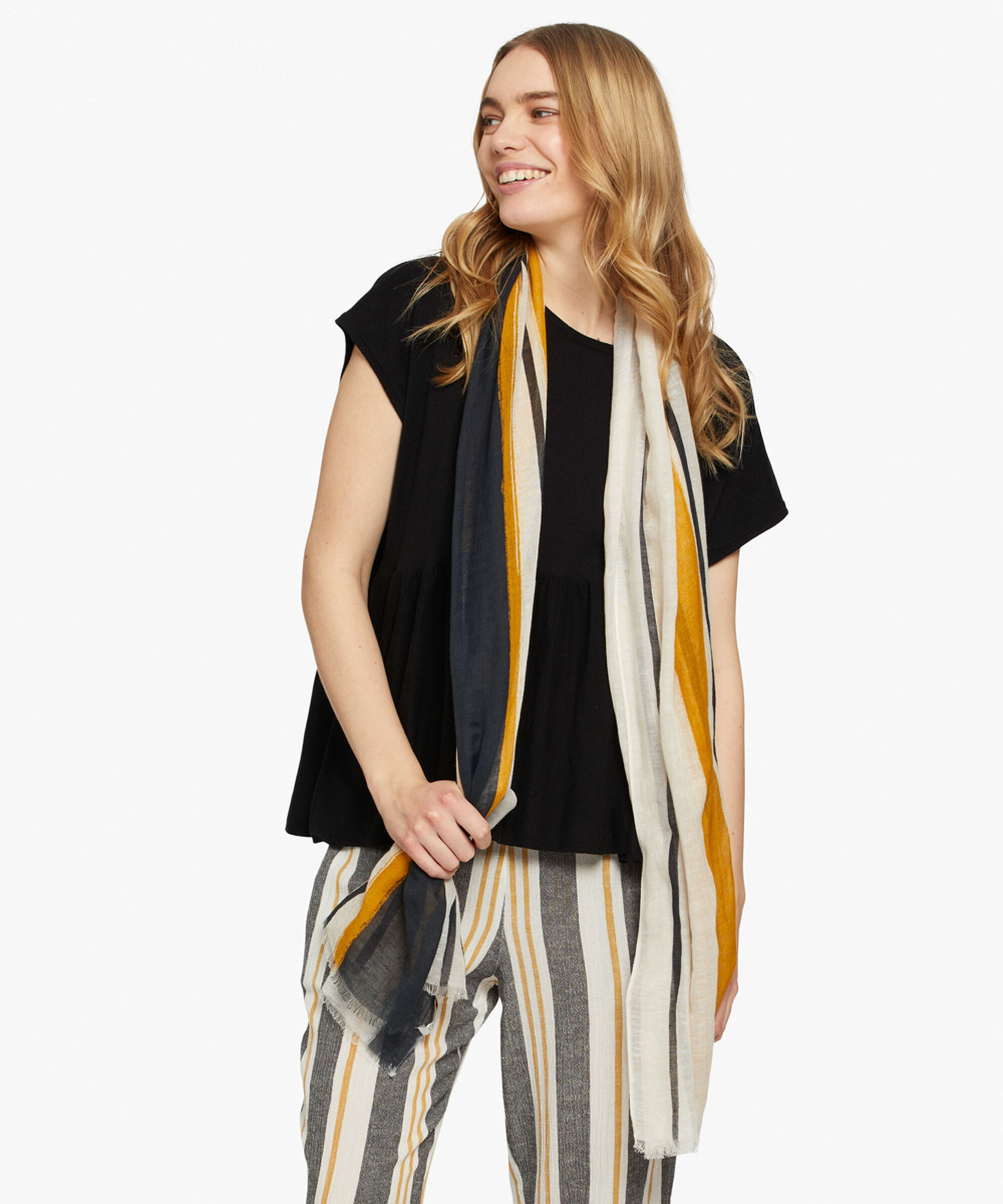 AERIS SKJERF, Chai Tea